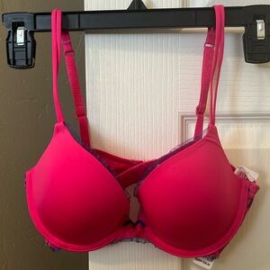 DKNY bra